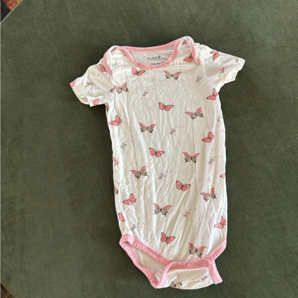 Kyte Baby Printed Onesie 18-24 Months